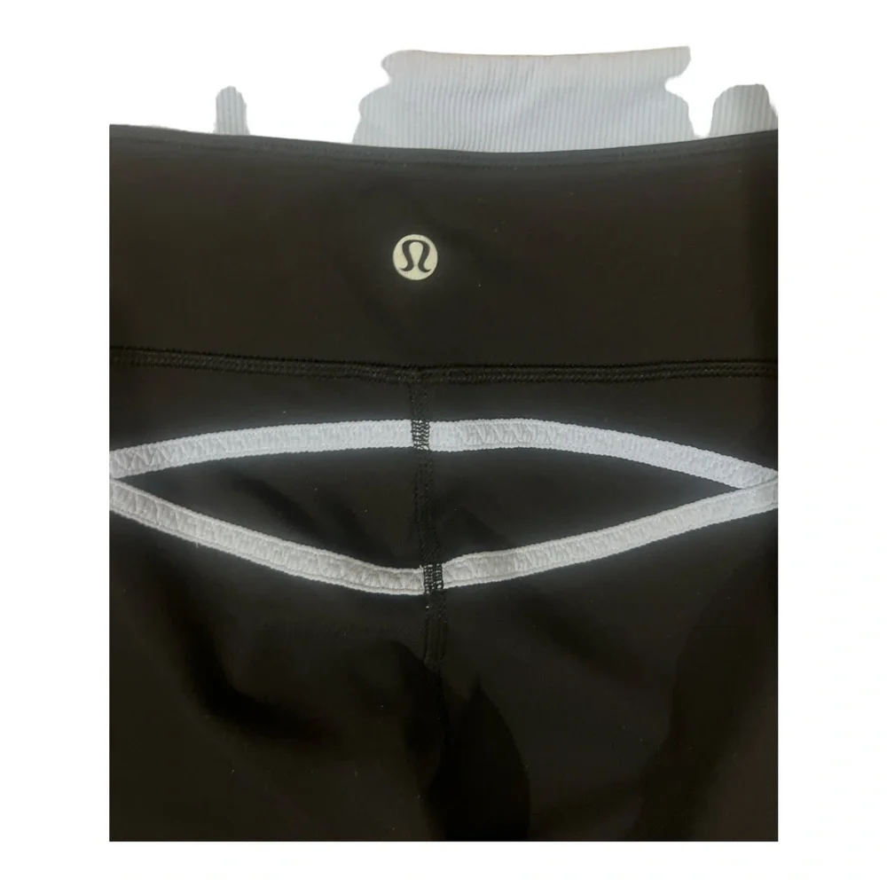 LULULEMON‎ ATHLETICA capri legging size 4 F1-30